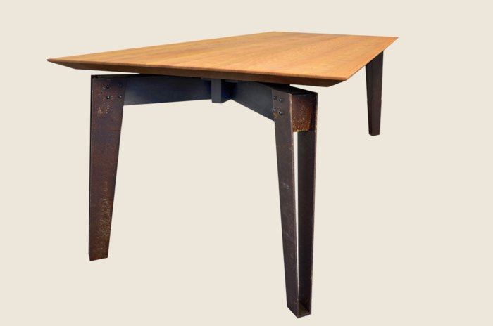 Massivholztisch 04